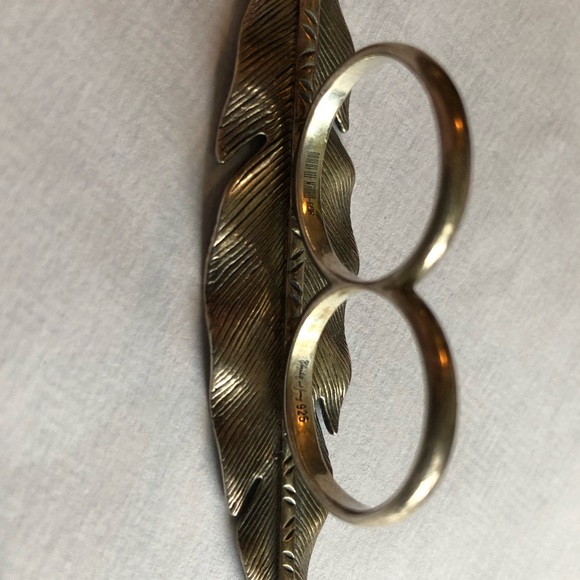 Elizabeth and James double feather ring- size 8 - Picture 4 of 4